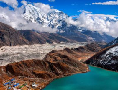 Gokyo Lakes Valley Trek