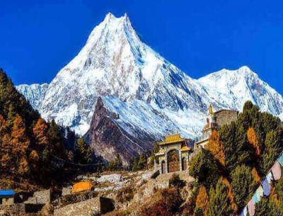 Manaslu Tsum Valley Hiking in Nepal